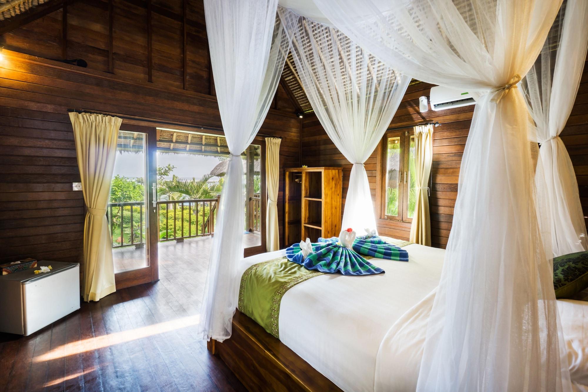 Laguna Reef Huts Nusa Lembongan  Bagian luar foto
