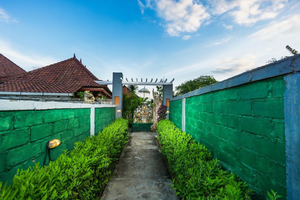 Laguna Reef Huts Nusa Lembongan  Bagian luar foto