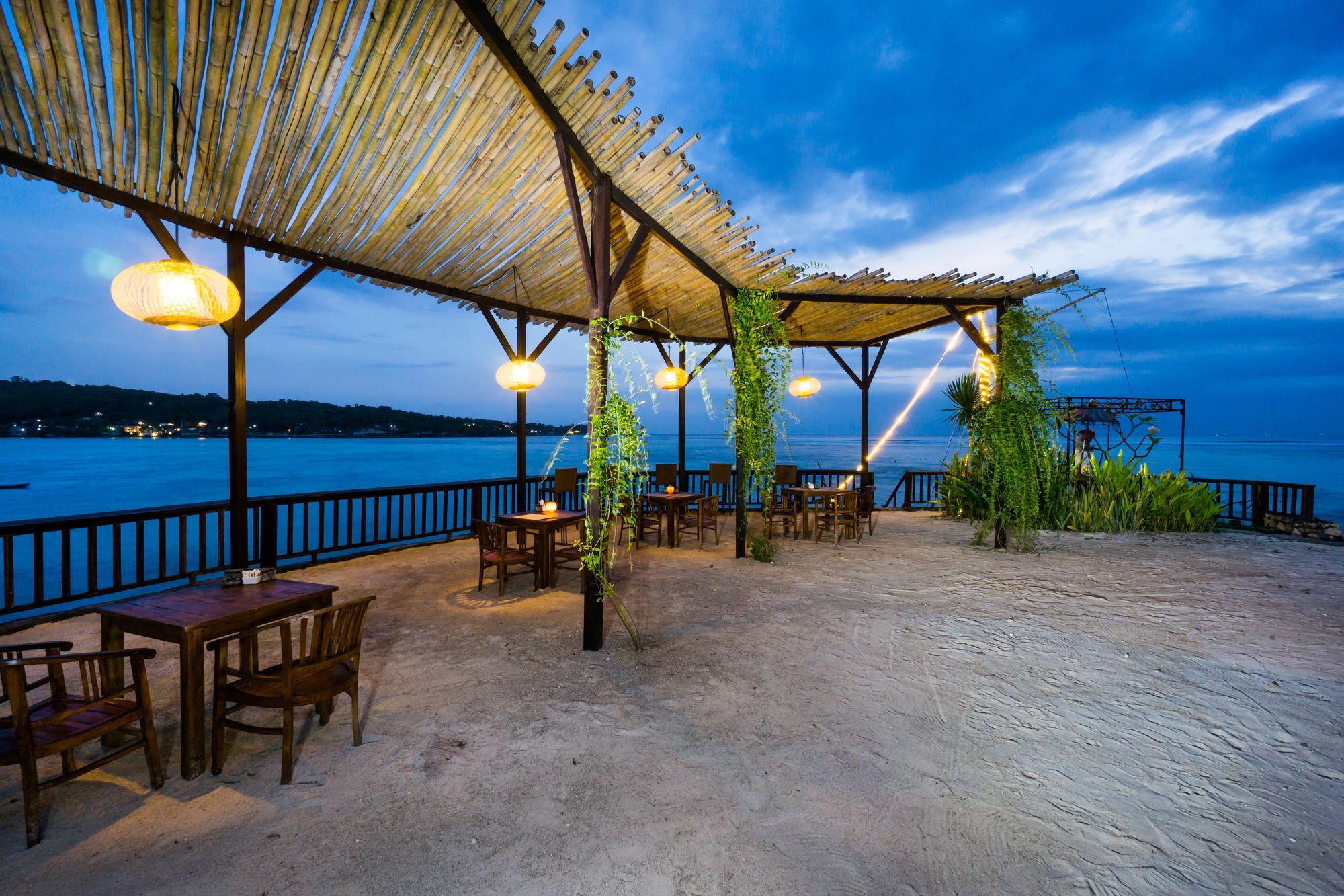 Laguna Reef Huts Nusa Lembongan  Bagian luar foto