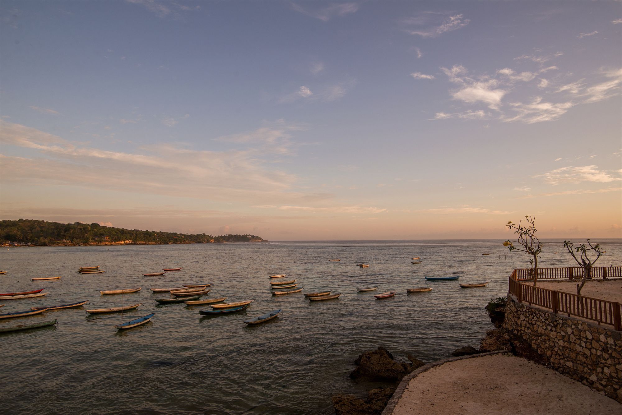 Laguna Reef Huts Nusa Lembongan  Bagian luar foto